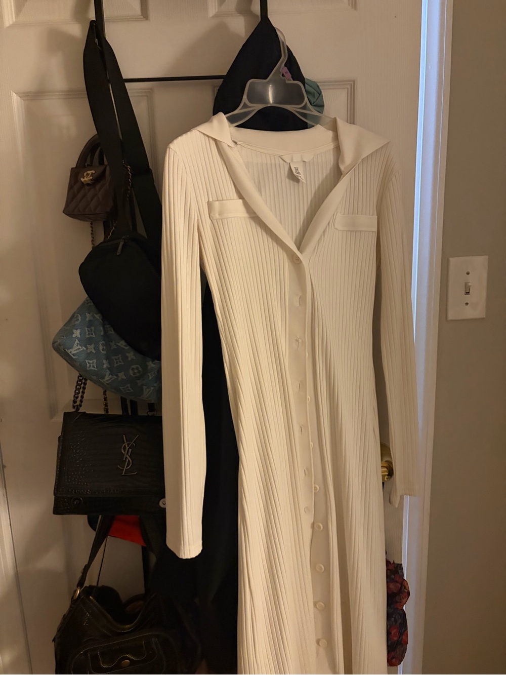 Elegant White Button-Front Long Sleeve Cardigan Dress